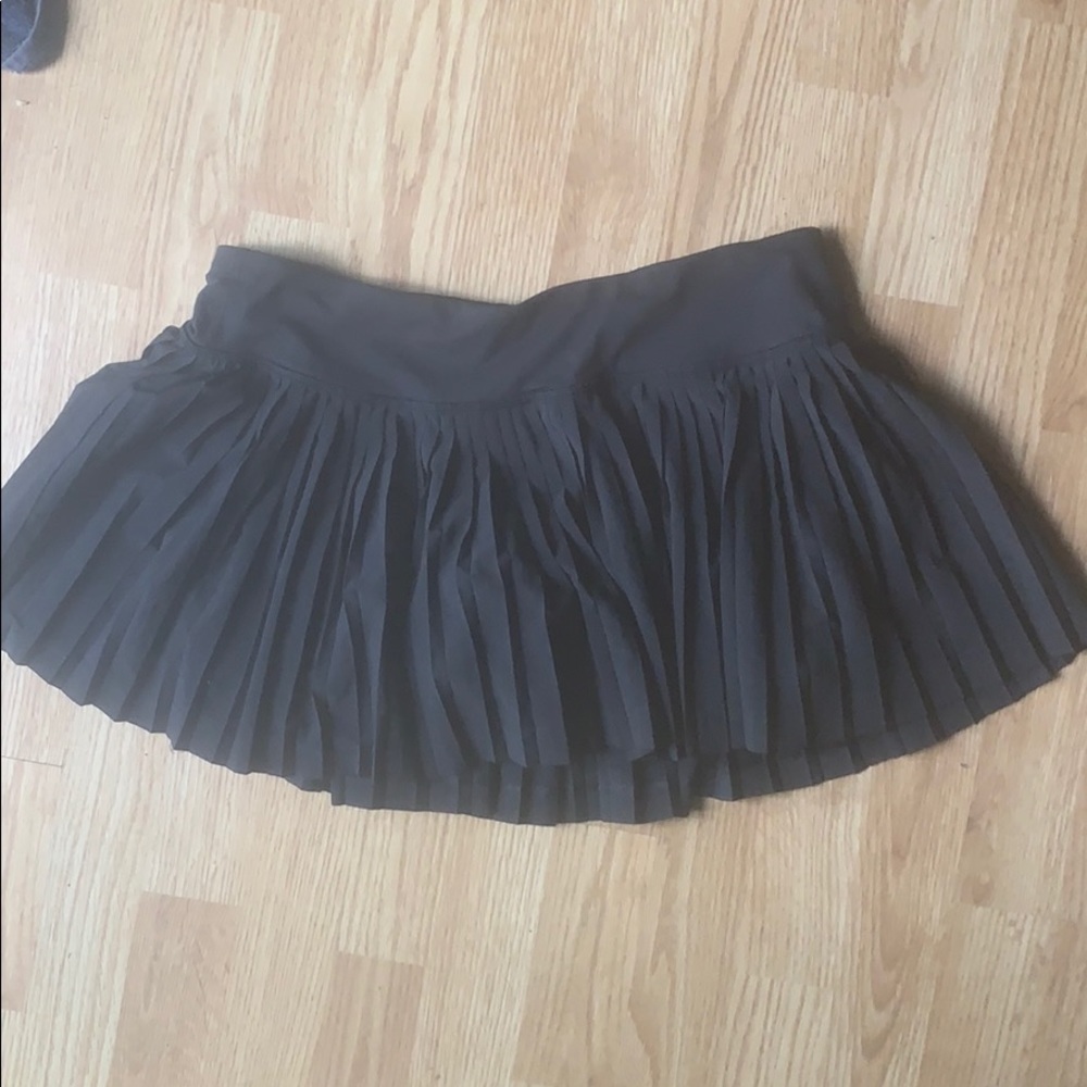 Lululemon pleated skirt